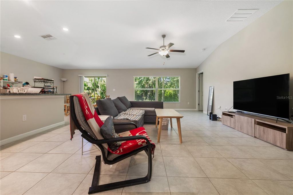 Image 4 of property listing at 4726 WILD SENNA BOULEVARD, Tampa, FL 33619