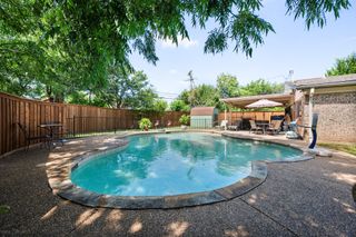 6736 Corona Drive, North Richland Hills, TX 76180