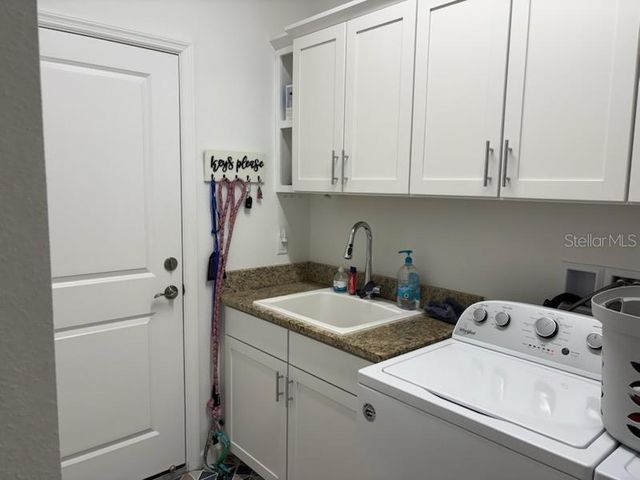 562 LANDSHARK BOULEVARD, Daytona Beach, FL 32124