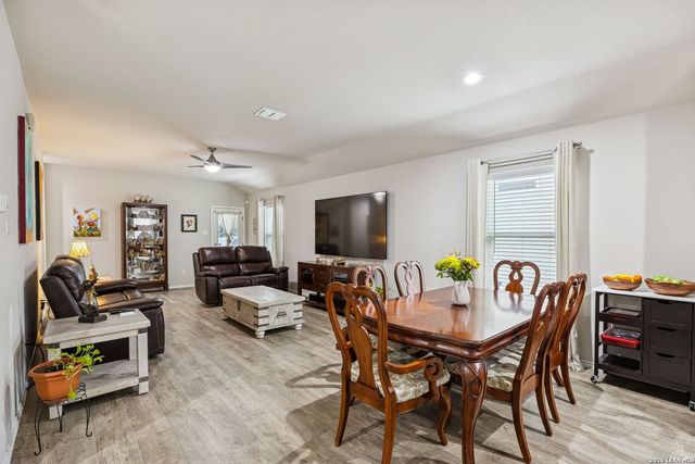 2026 Rhesus Vw, San Antonio, TX 78245