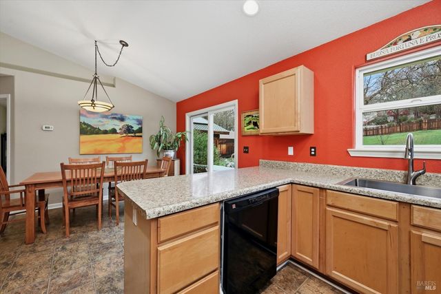 19072 Hidden Valley Rd, Hidden Valley Lake, CA 95467