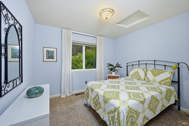 19072 Hidden Valley Rd, Hidden Valley Lake, CA 95467