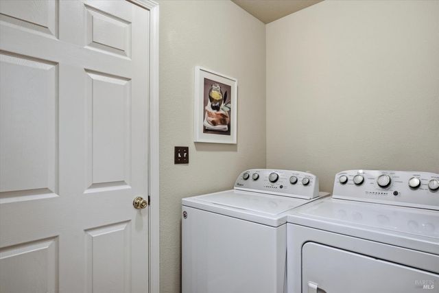 19072 Hidden Valley Rd, Hidden Valley Lake, CA 95467