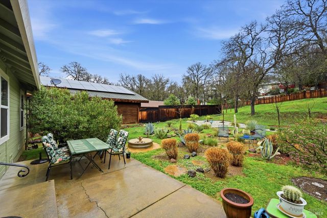 19072 Hidden Valley Rd, Hidden Valley Lake, CA 95467