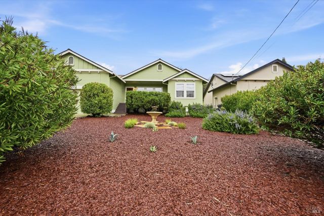 19072 Hidden Valley Rd, Hidden Valley Lake, CA 95467