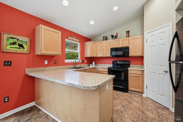 19072 Hidden Valley Rd, Hidden Valley Lake, CA 95467