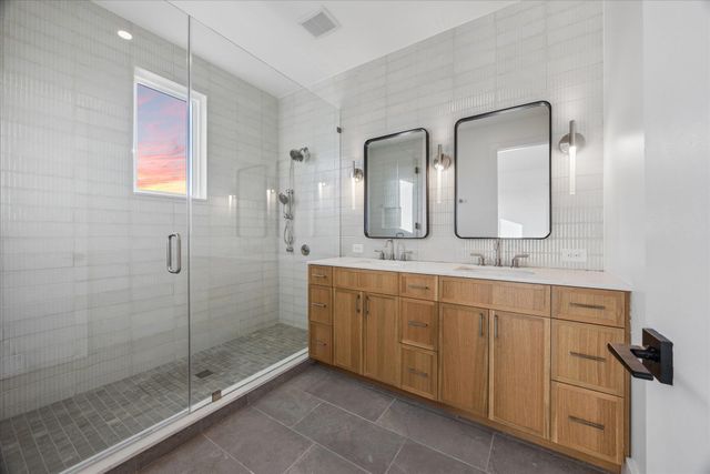 4101 Menchaca RD 104, Austin, TX 78704