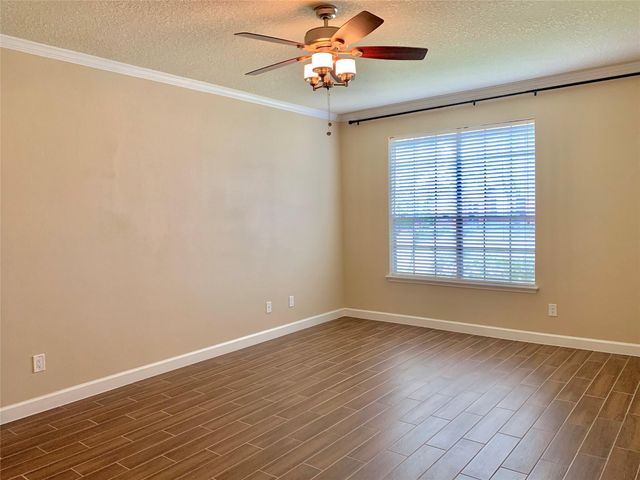 11210 Chestnut Woods Trail, Houston, TX 77065