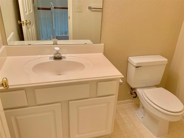 11210 Chestnut Woods Trail, Houston, TX 77065