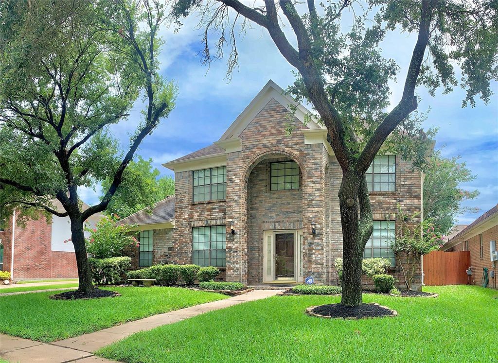 11210 Chestnut Woods Trail, Houston, TX 77065