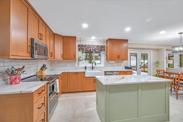 860 LILA STREET, Bartow, FL 33830