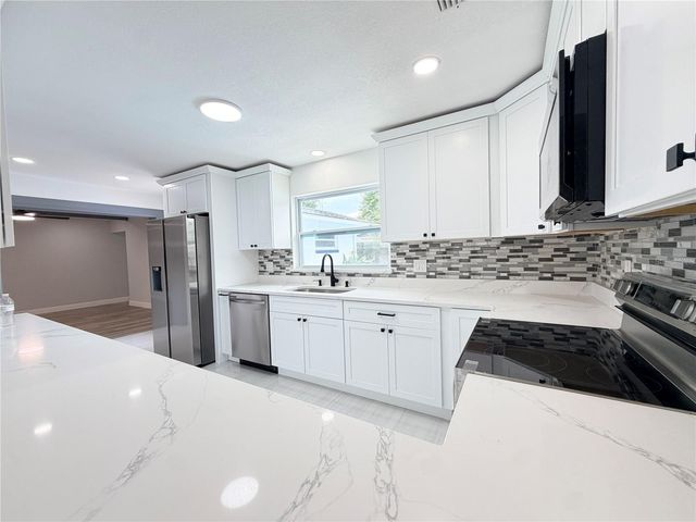2078 ALLEGHENY COURT, Orlando, FL 32818