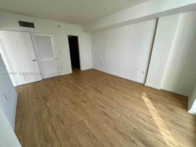 10275 Collins Avenue 415, Bal Harbour, FL 33154