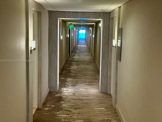 10275 Collins Avenue 415, Bal Harbour, FL 33154