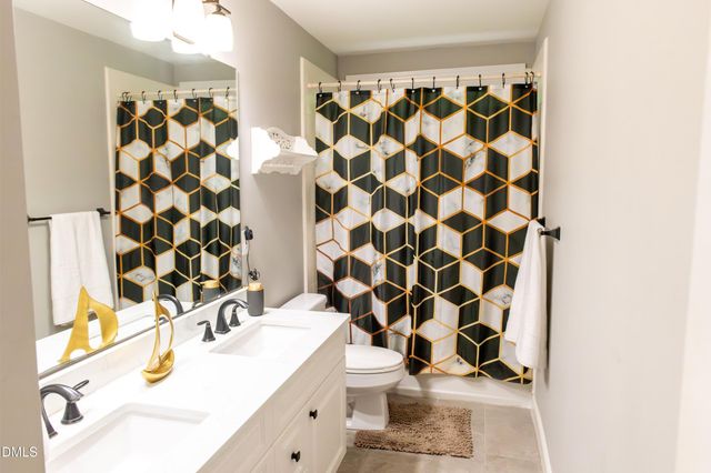 5801 Sand Pebble Place, Raleigh, NC 27613