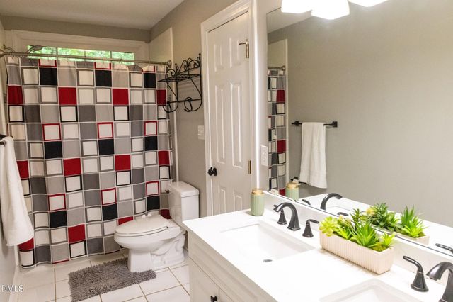 5801 Sand Pebble Place, Raleigh, NC 27613