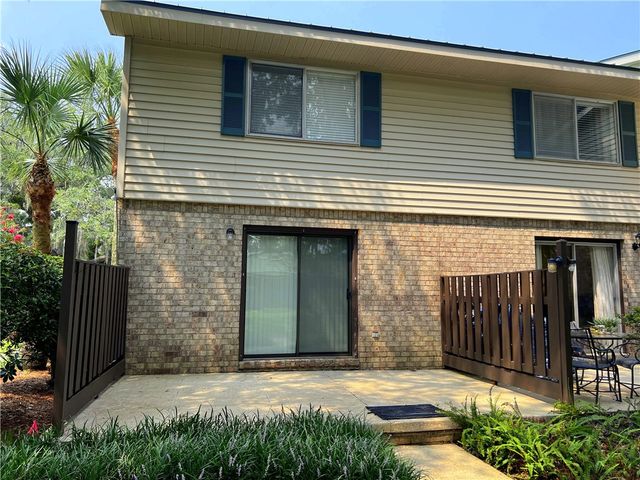 1500 Demere Road C1, St Simons Island, GA 31522