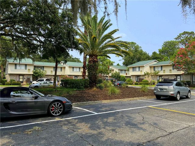 1500 Demere Road C1, St Simons Island, GA 31522