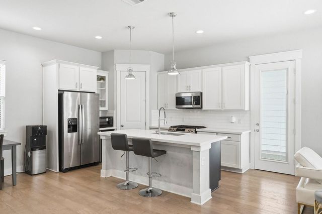 3113 Paul Quinn Street, Houston, TX 77091