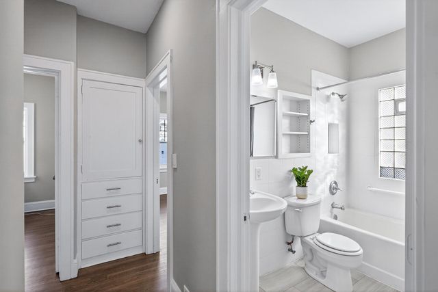 5251 York Avenue S, Minneapolis, MN 55410