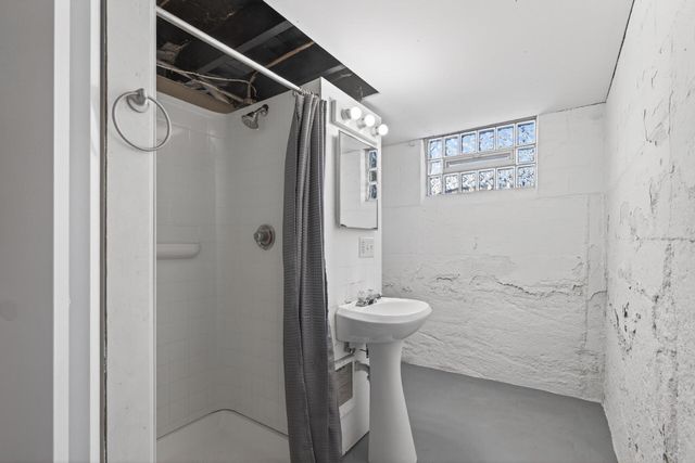 5251 York Avenue S, Minneapolis, MN 55410