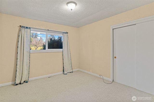 1616 N Baker Avenue, East Wenatchee, WA 98802