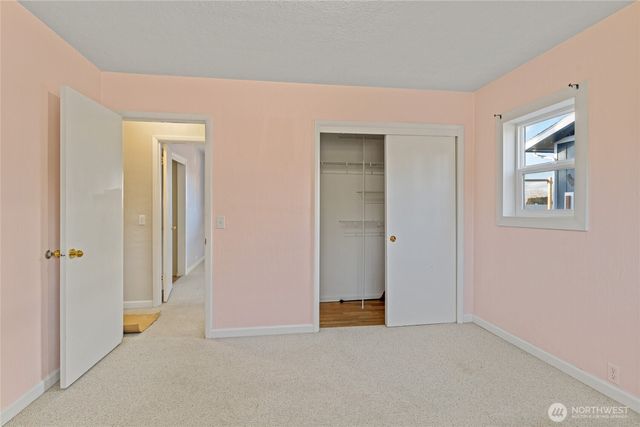 1616 N Baker Avenue, East Wenatchee, WA 98802