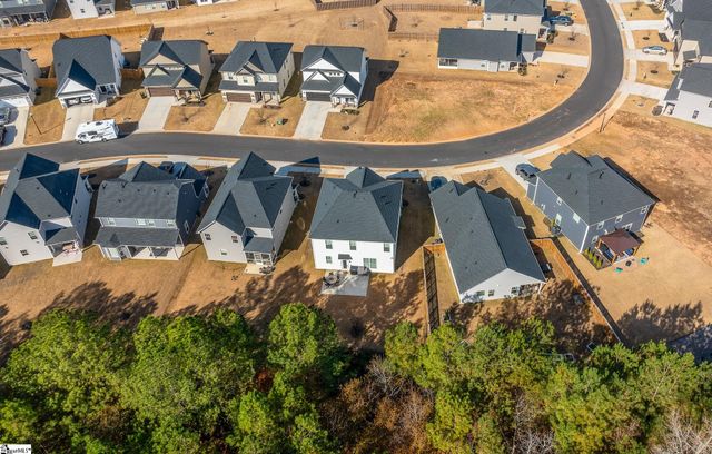 318 River Trace Loop, Simpsonville, SC 29680