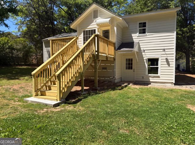2043 White Oak Circle NW, Kennesaw, GA 30144