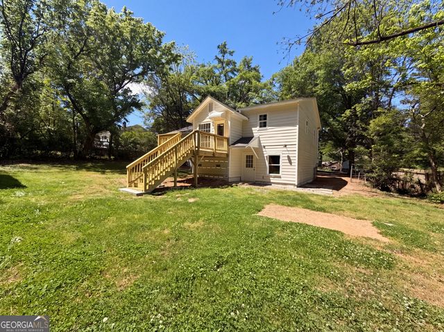 2043 White Oak Circle NW, Kennesaw, GA 30144