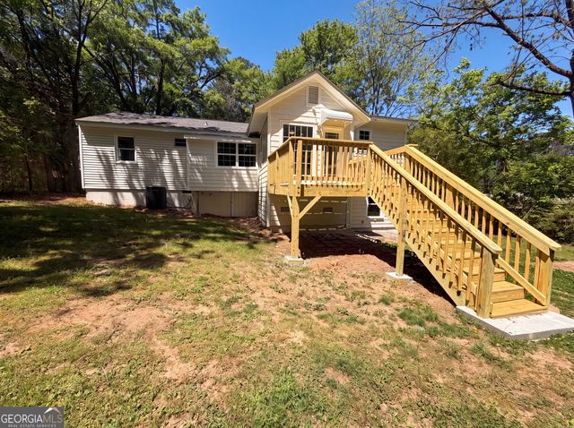 2043 White Oak Circle NW, Kennesaw, GA 30144