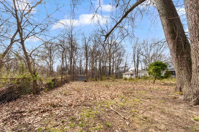 2341 DAYWOOD AVE, Memphis, TN 38127