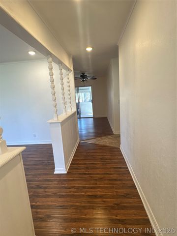 900 SW 3rd Street, Checotah, OK 74426