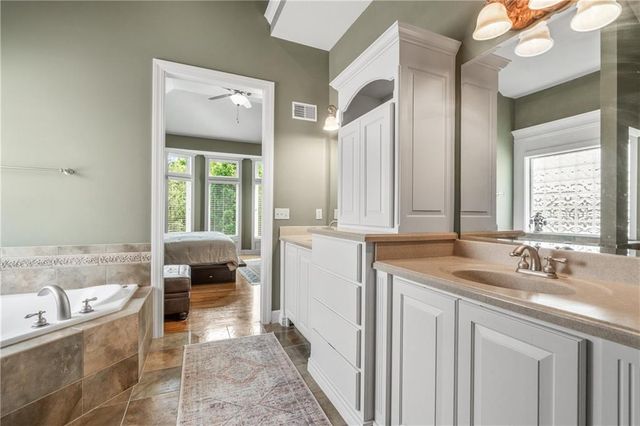 5313 W 124th Terrace, Overland Park, KS 66209
