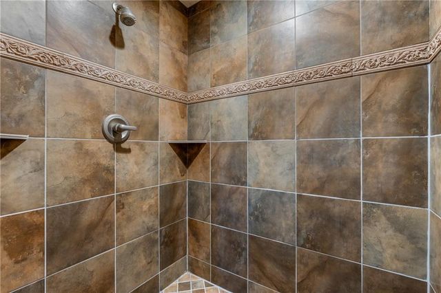 5313 W 124th Terrace, Overland Park, KS 66209
