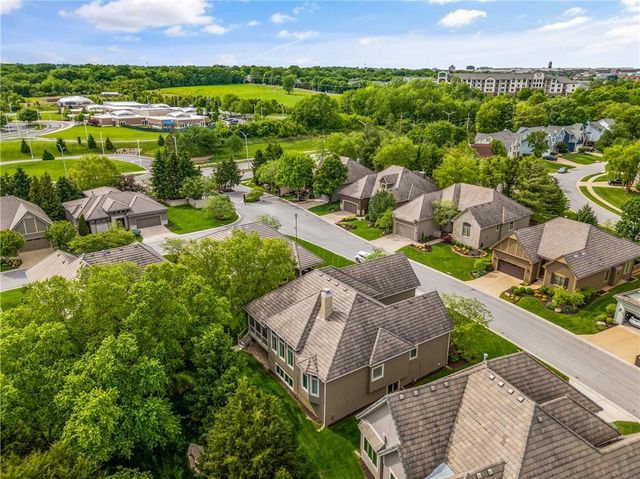 5313 W 124th Terrace, Overland Park, KS 66209