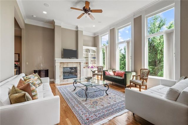 5313 W 124th Terrace, Overland Park, KS 66209