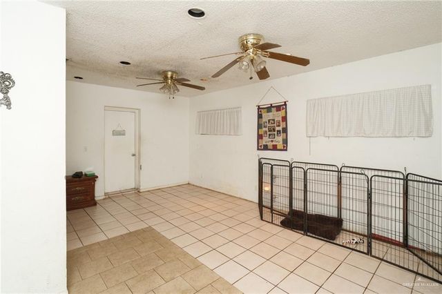 1402 E Grimes Street, Harlingen, TX 78550