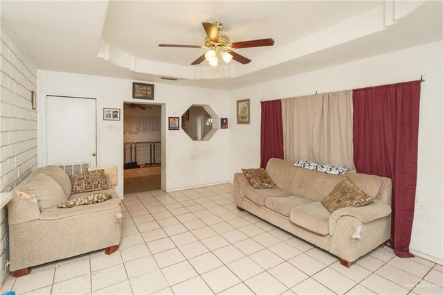 1402 E Grimes Street, Harlingen, TX 78550