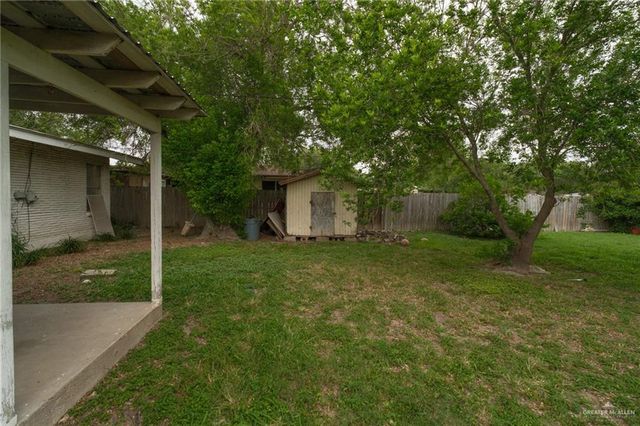1402 E Grimes Street, Harlingen, TX 78550