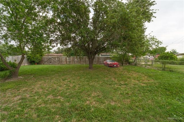 1402 E Grimes Street, Harlingen, TX 78550