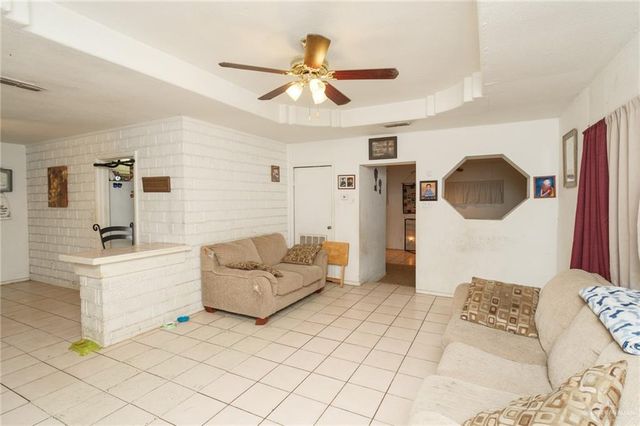 1402 E Grimes Street, Harlingen, TX 78550