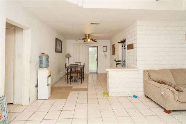 1402 E Grimes Street, Harlingen, TX 78550