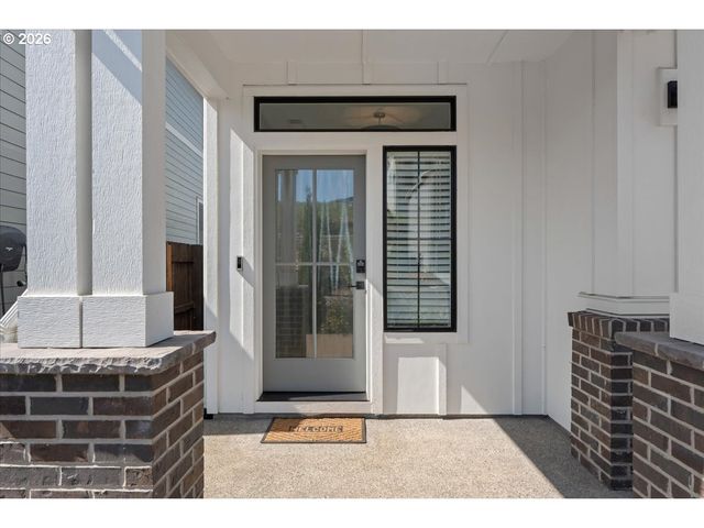12435 Sw SILVERTIP St, Beaverton, OR 97007