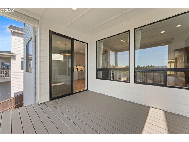 12435 Sw SILVERTIP St, Beaverton, OR 97007