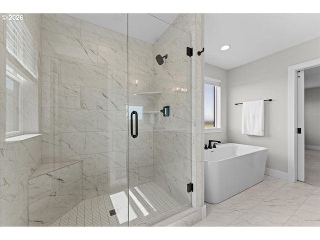 12435 Sw SILVERTIP St, Beaverton, OR 97007