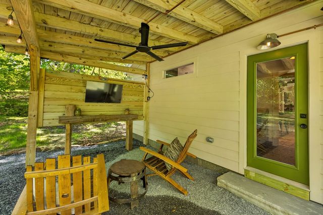 50 River Street, Blue Ridge, GA 30513