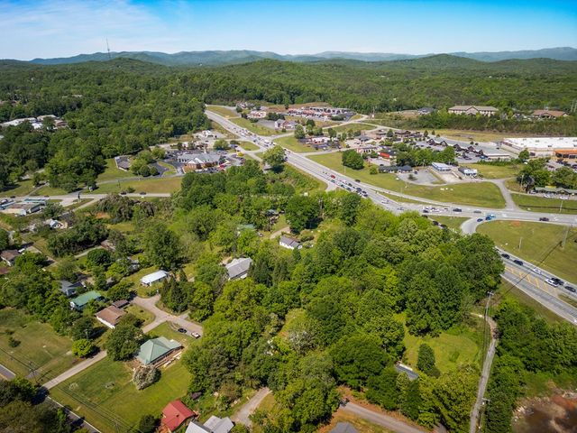 50 River Street, Blue Ridge, GA 30513