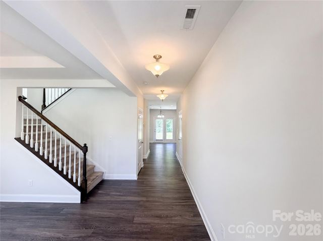 1908 Cantrell Court, Matthews, NC 28104