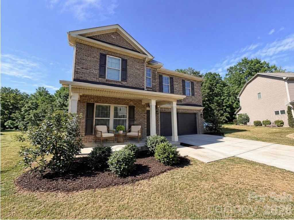 1908 Cantrell Court, Matthews, NC 28104